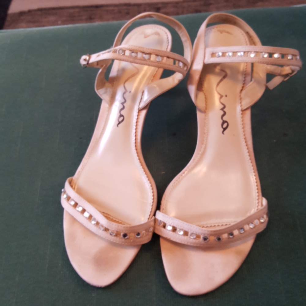 Dressy beige low heeled sandals